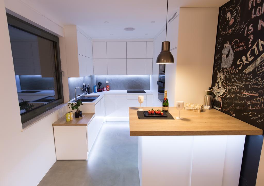 Allure Apartment Rijeka Luaran gambar
